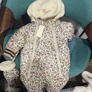 Rylee and Cru snow suit worn 1/2 a day still has tag on it. Originally paid $300